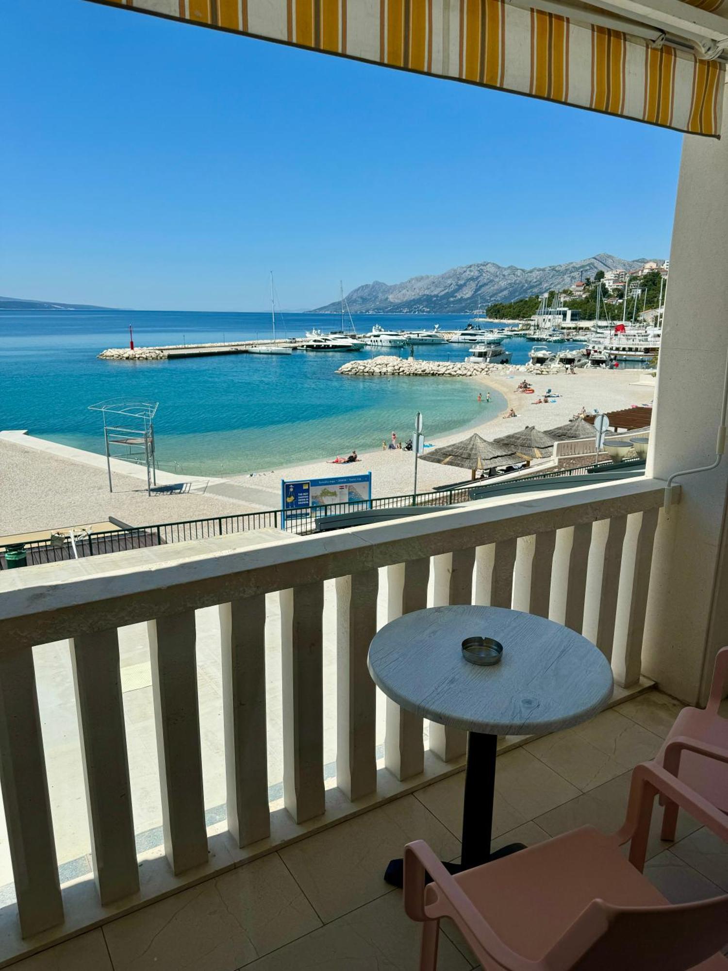 Villa Rozika Baska Voda Exterior photo