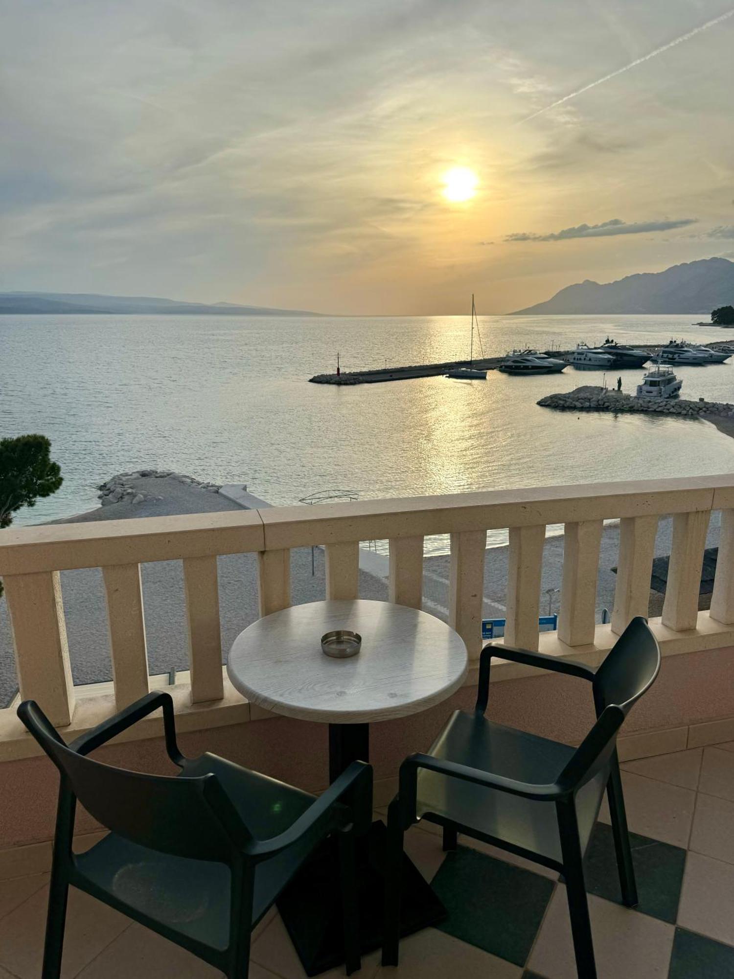 Villa Rozika Baska Voda Exterior photo